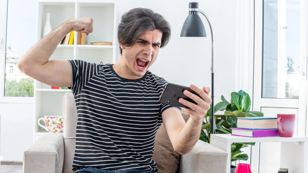 How To Save Battery While Gaming On Mobile Efficiently