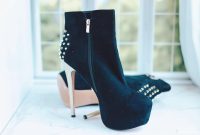 How To Choose The Right Shoes For Your Outfit Today How To Choose The Right Shoes For Your Outfit Today